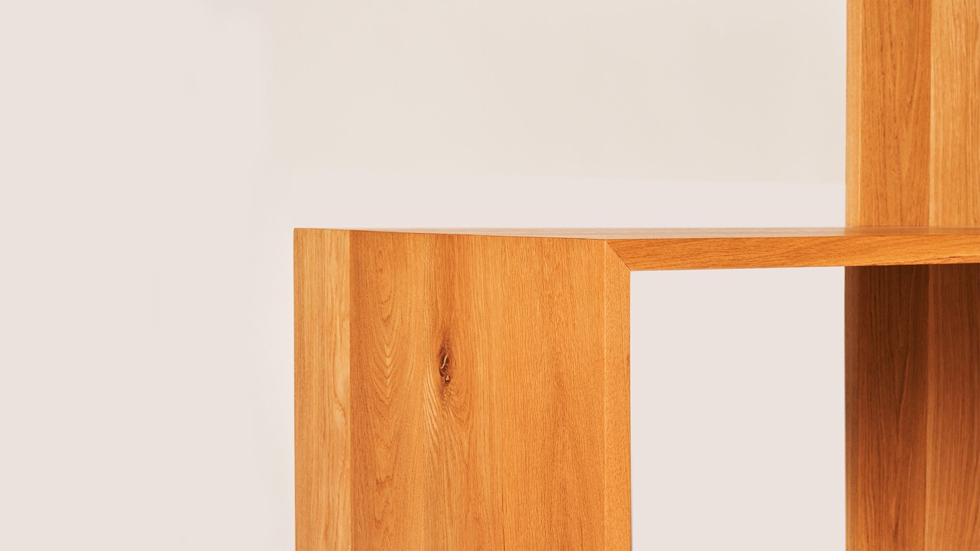 The Foundry Desk